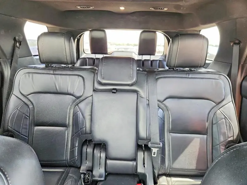2019 FORD EXPLORER PLATINUM  
