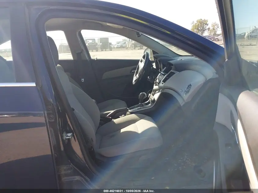 2011 CHEVROLET CRUZE 1LT