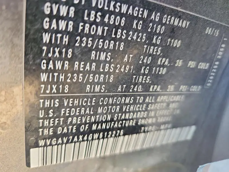 2016 VOLKSWAGEN TIGUAN S  