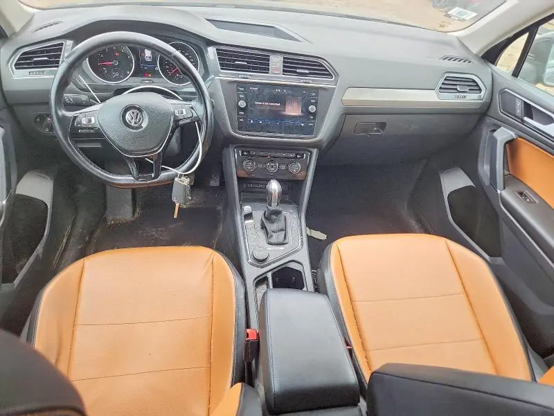 2018 VOLKSWAGEN TIGUAN SE  
