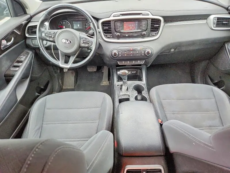 2016 KIA SORENTO LX V6  