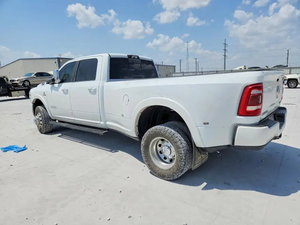2022 RAM 3500 LARAMIE  