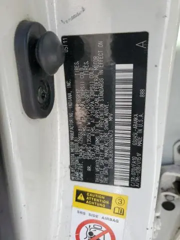 2011 TOYOTA HIGHLANDER BASE  