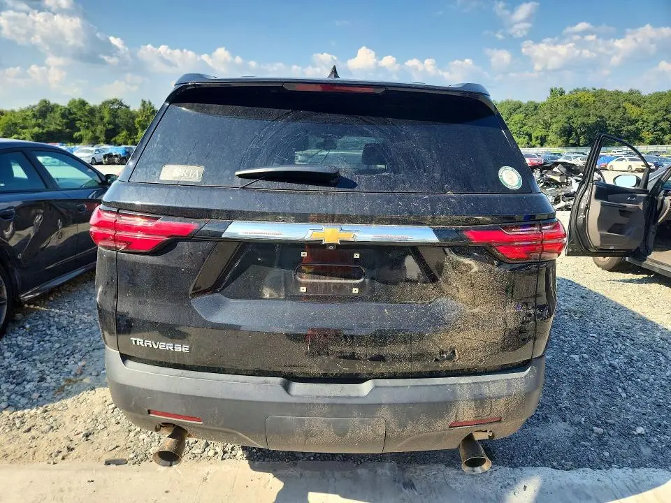 2023 CHEVROLET TRAVERSE LS  
