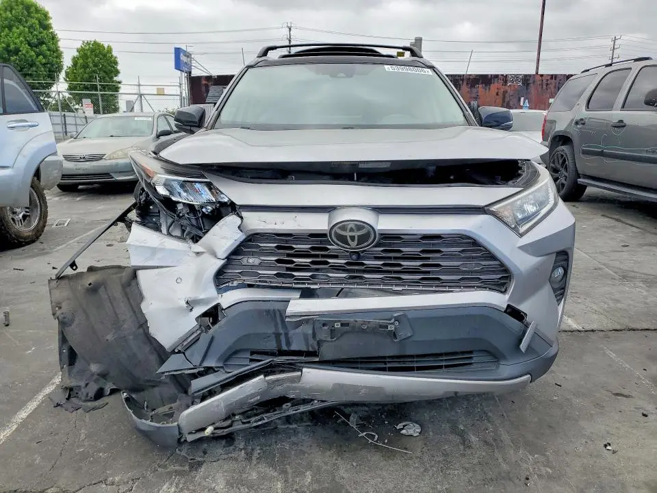 2020 TOYOTA RAV4 LIMITED  