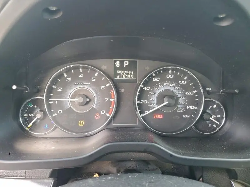 2010 SUBARU LEGACY 2.5I  