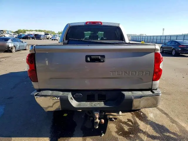 2019 TOYOTA TUNDRA CREWMAX SR5  