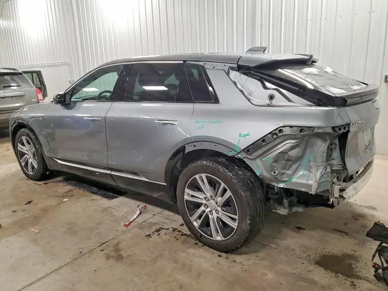 2024 CADILLAC LYRIQ TECH  