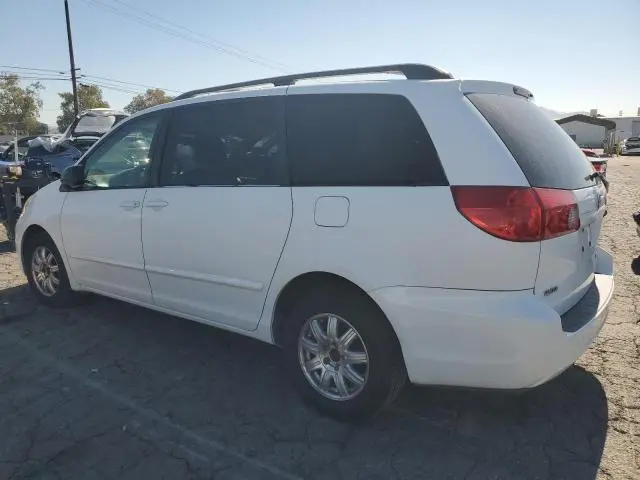 2010 TOYOTA SIENNA CE  
