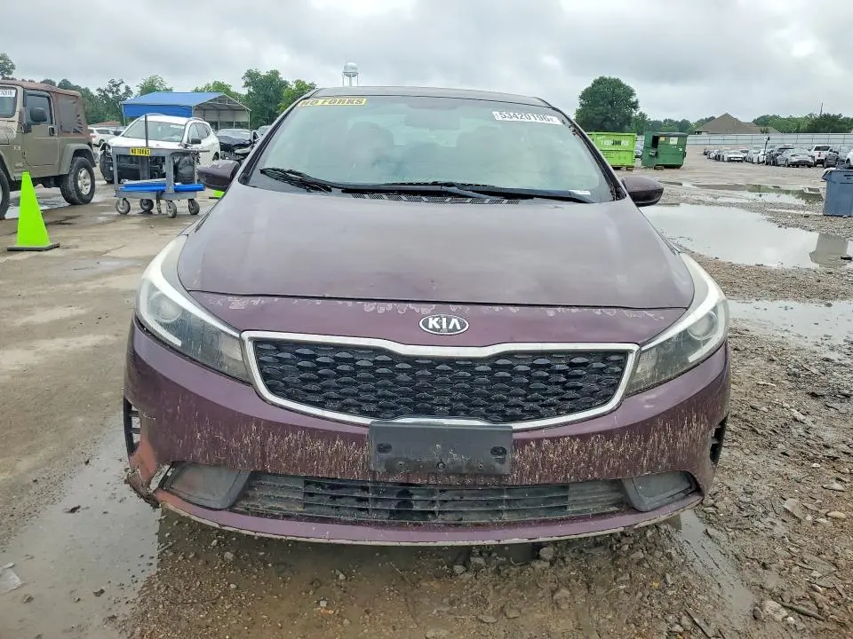 2017 KIA FORTE LX  