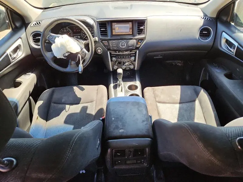 2015 NISSAN PATHFINDER SV  
