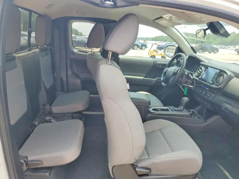 2022 TOYOTA TACOMA SR V6  