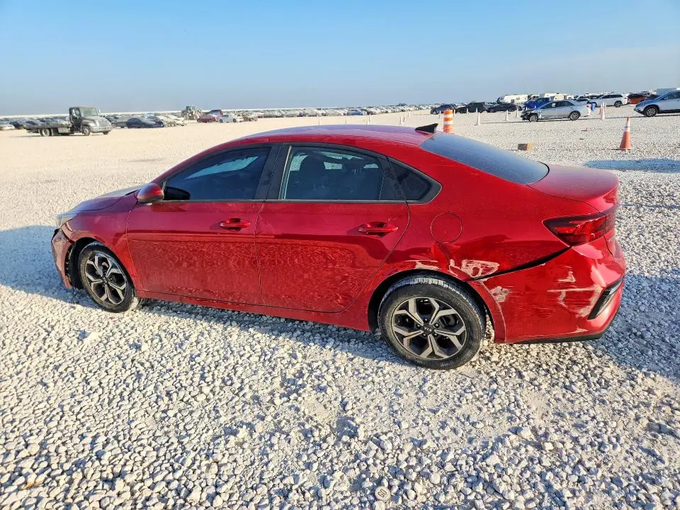 2021 KIA FORTE LXS  