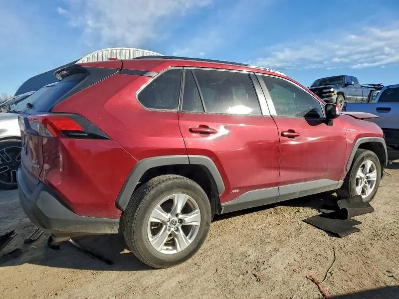 2019 TOYOTA RAV4 LE  