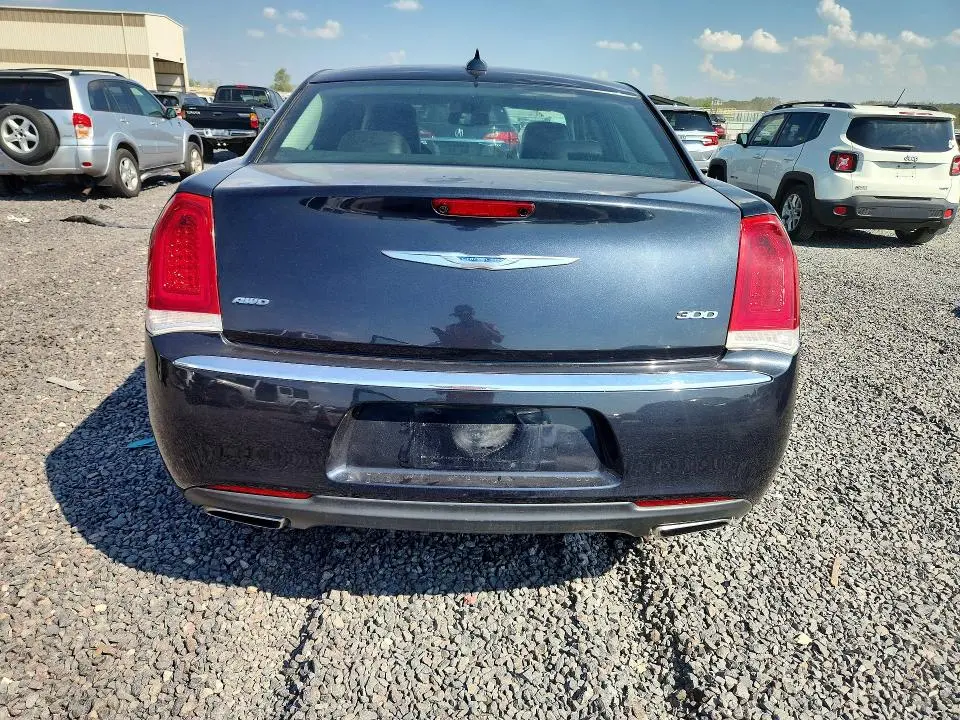 2018 CHRYSLER 300 LIMITED  
