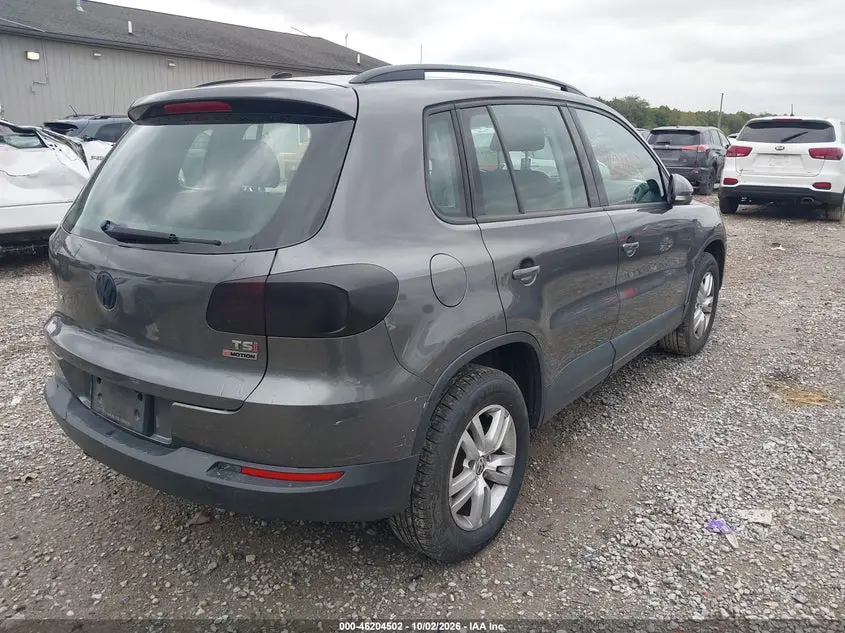 2016 VOLKSWAGEN TIGUAN S