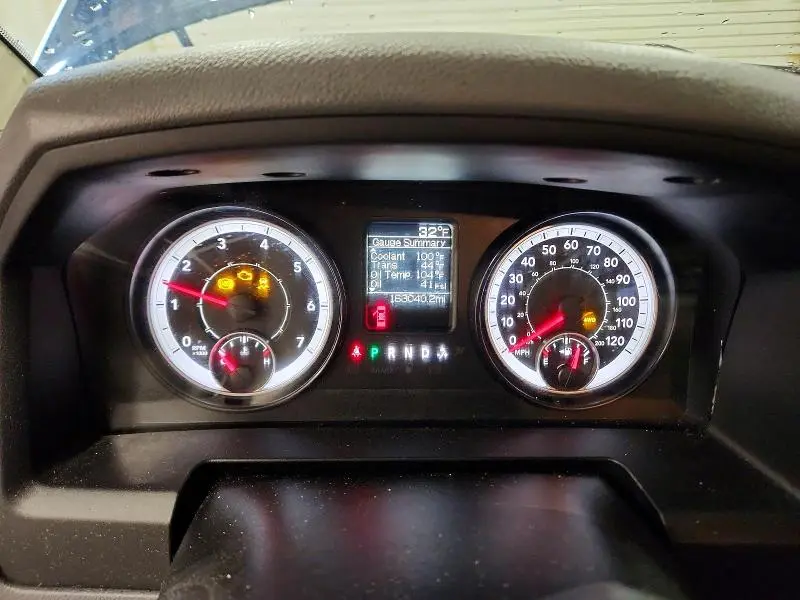 2016 RAM 1500 ST  