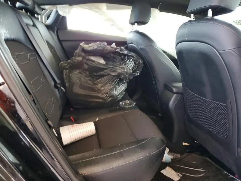 2024 KIA FORTE GT LINE  