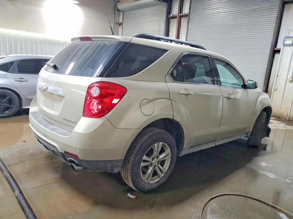 2012 CHEVROLET EQUINOX LT  
