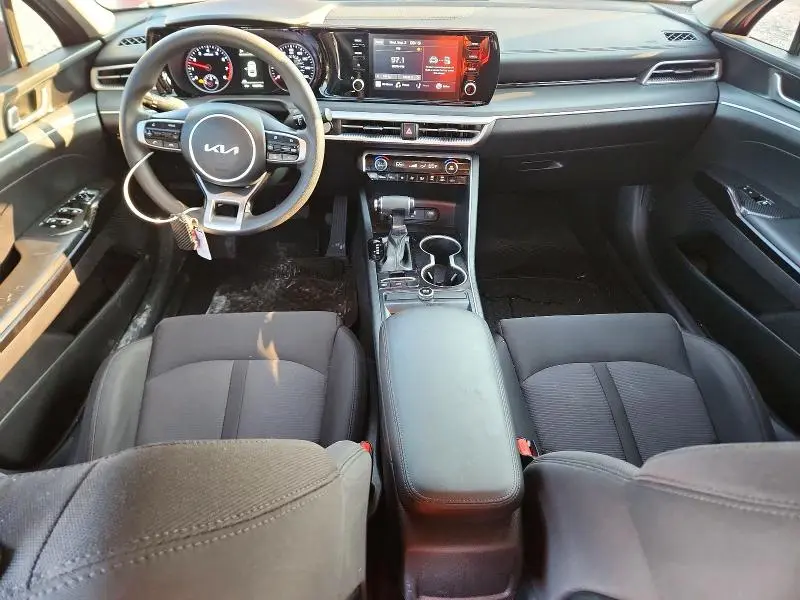 2022 KIA K5 LXS  