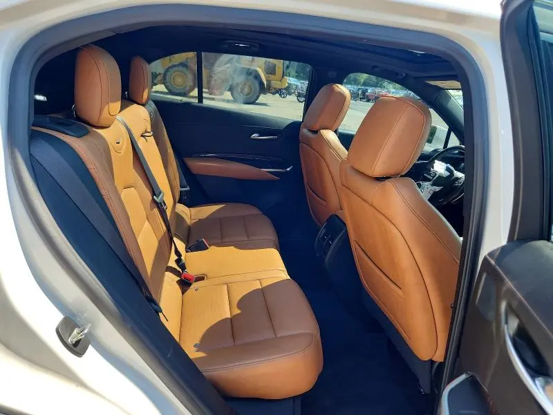 2020 CADILLAC XT4 PREMIUM LUXURY  