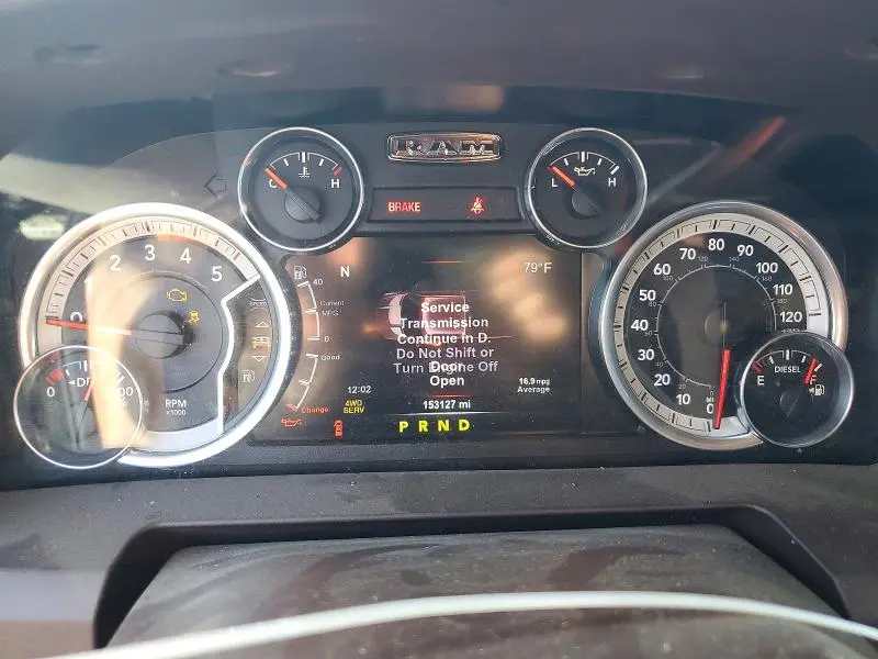 2015 RAM 1500 SLT  