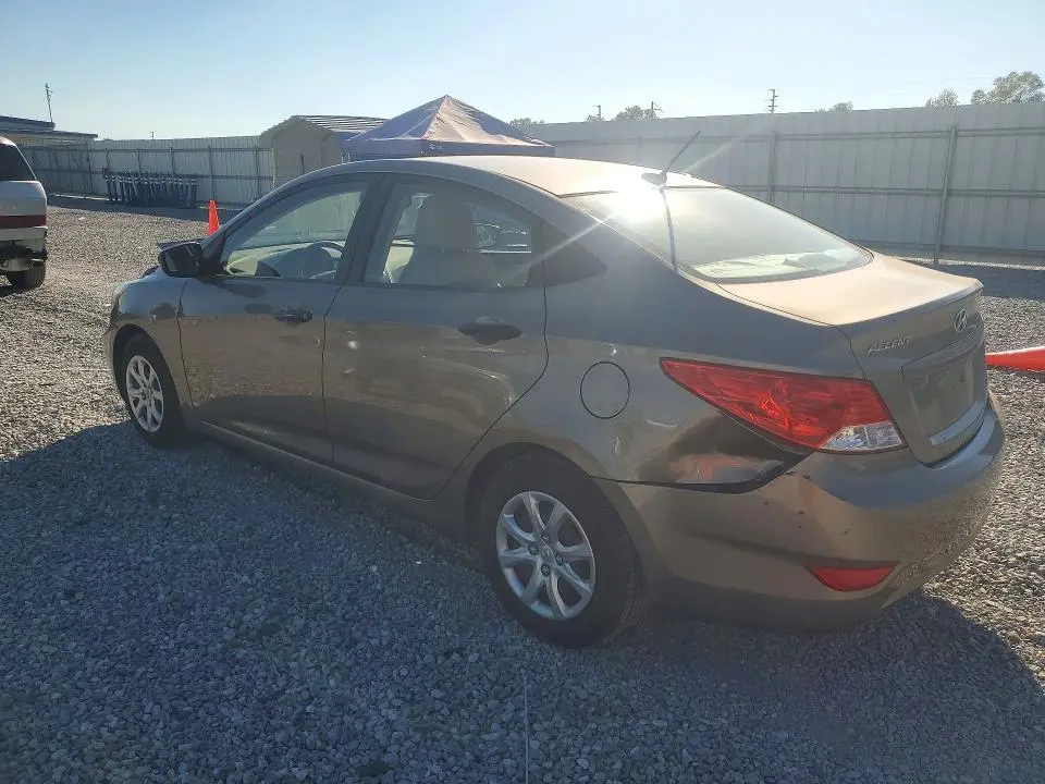 2012 HYUNDAI ACCENT GLS  