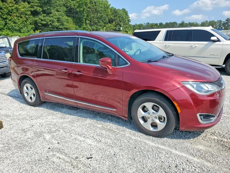 2017 CHRYSLER PACIFICA TOURING L PLUS  