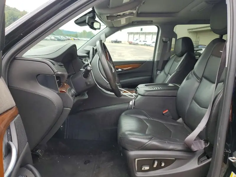 2016 CADILLAC ESCALADE ESV LUXURY  