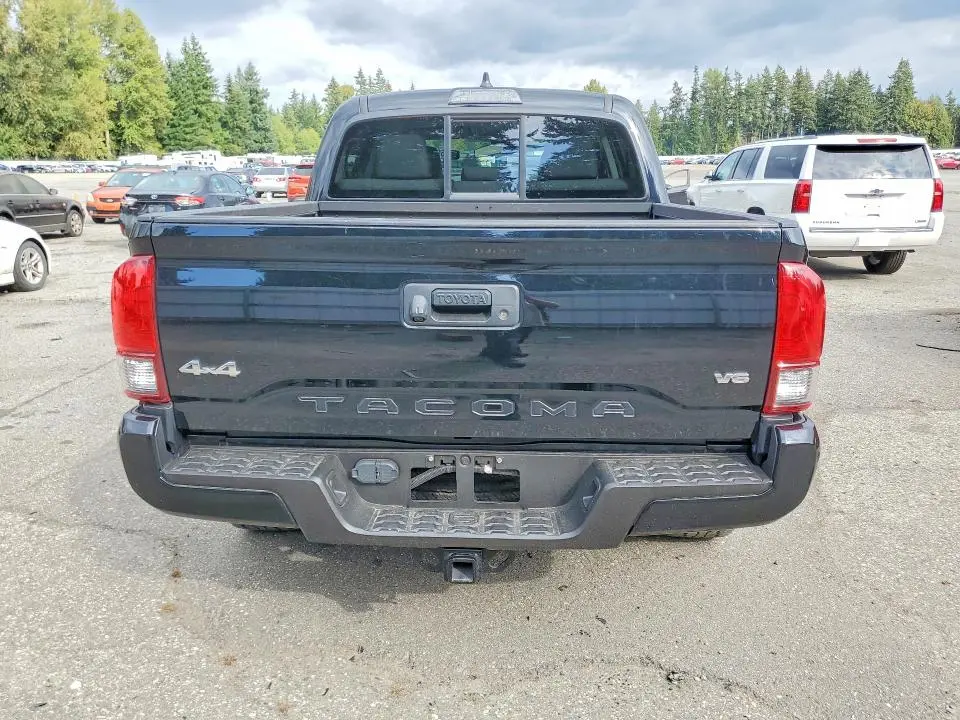 2022 TOYOTA TACOMA SR V6  