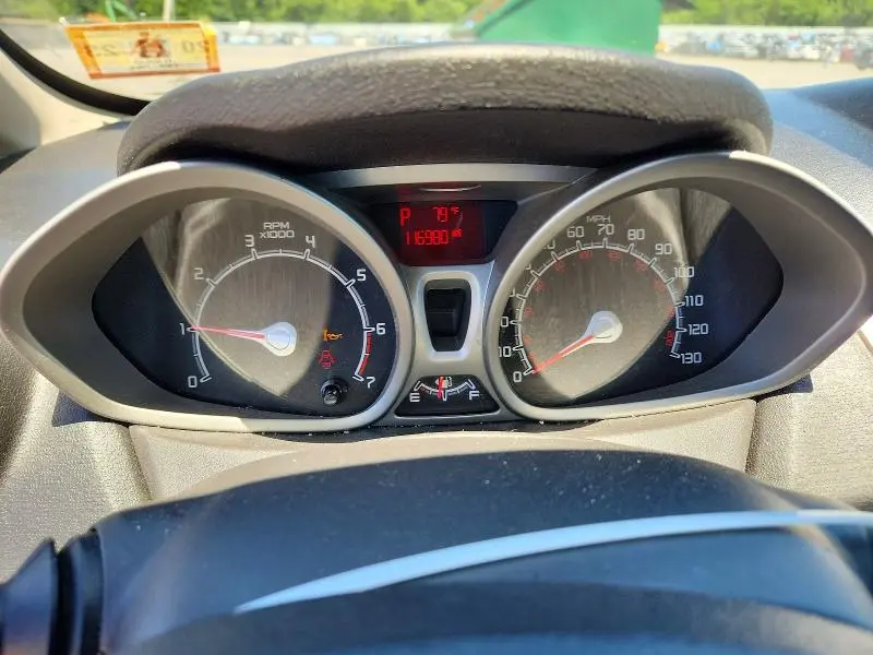 2012 FORD FIESTA SE  