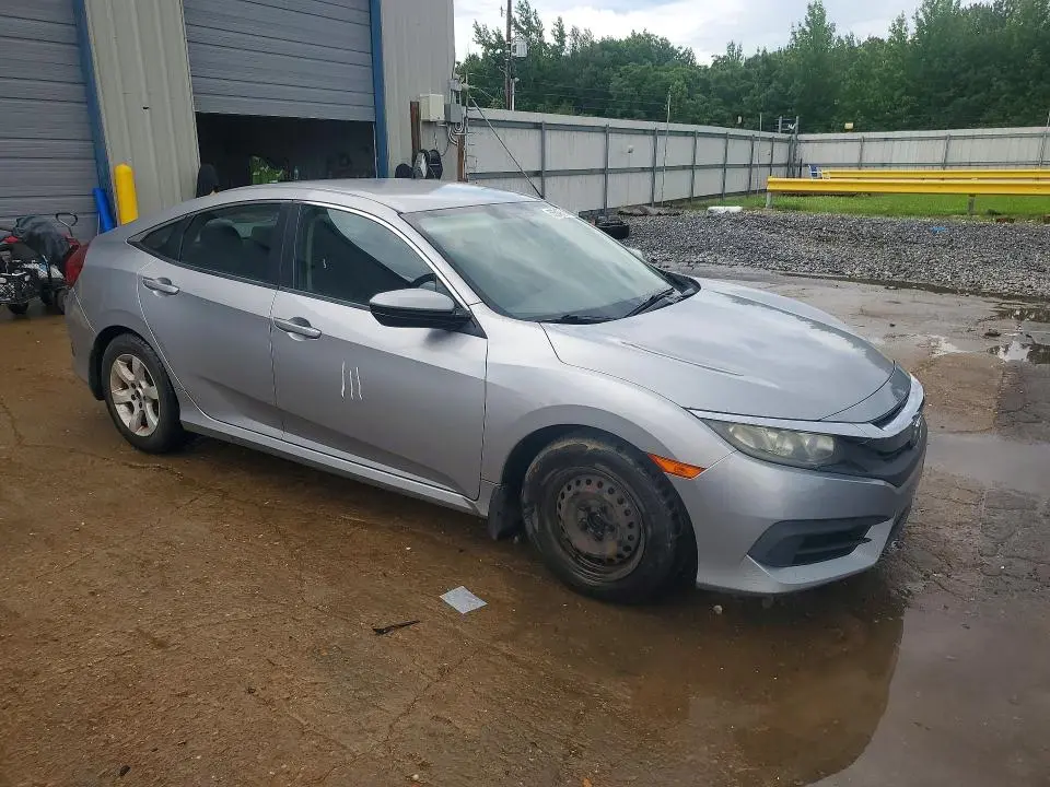 2018 HONDA CIVIC LX  