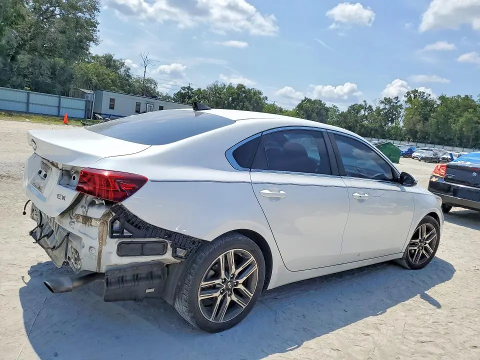 2019 KIA FORTE EX  