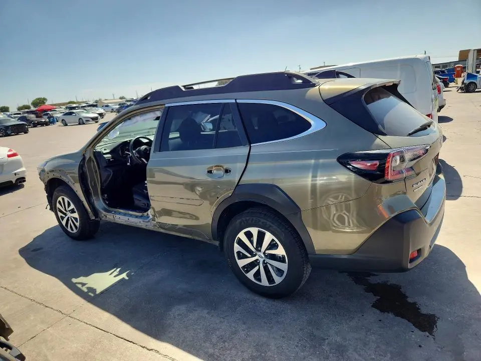 2024 SUBARU OUTBACK PREMIUM  