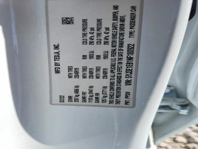 2022 TESLA MODEL 3   