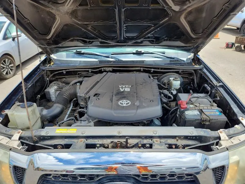 2011 TOYOTA TACOMA DOUBLE CAB PRERUNNER  
