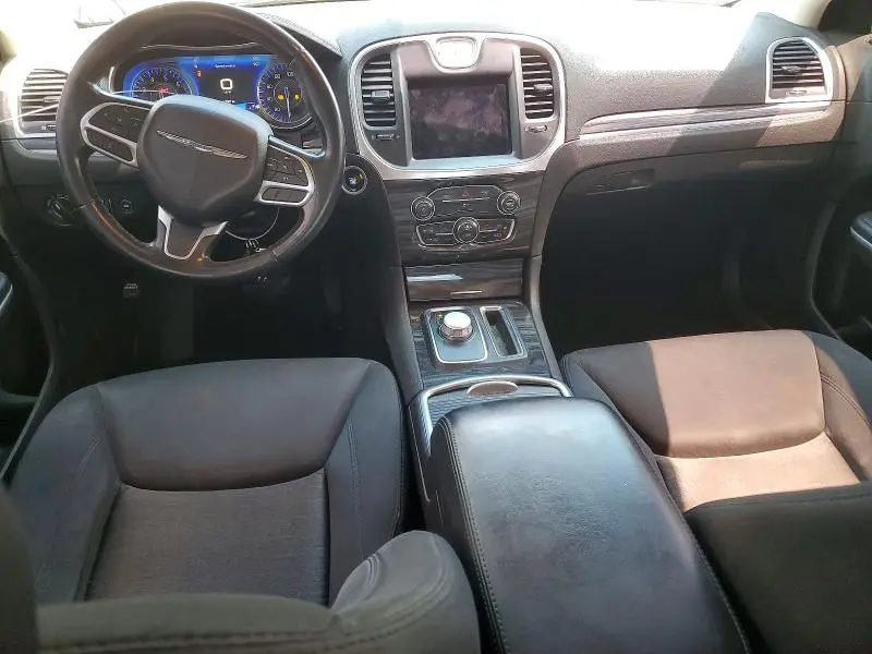 2019 CHRYSLER 300 TOURING  