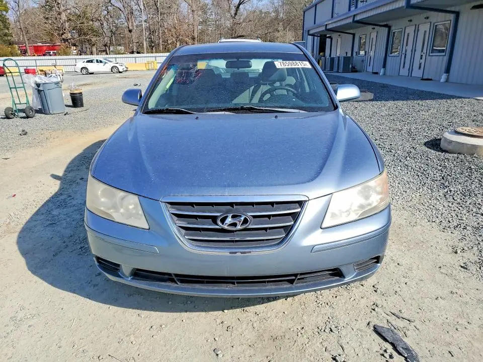 2010 HYUNDAI SONATA GLS  