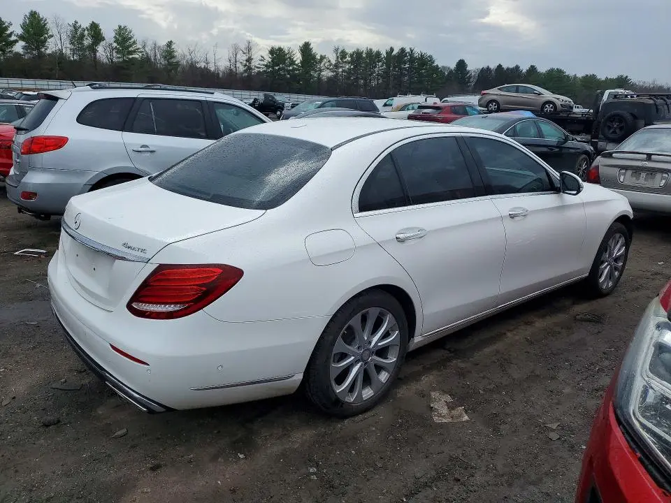 2017 MERCEDES-BENZ E 300 4MATIC  