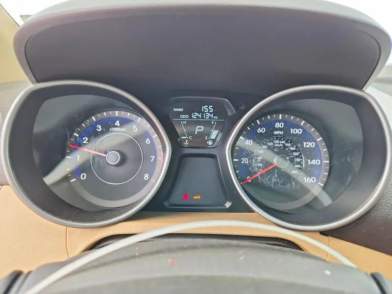 2012 HYUNDAI ELANTRA GLS  