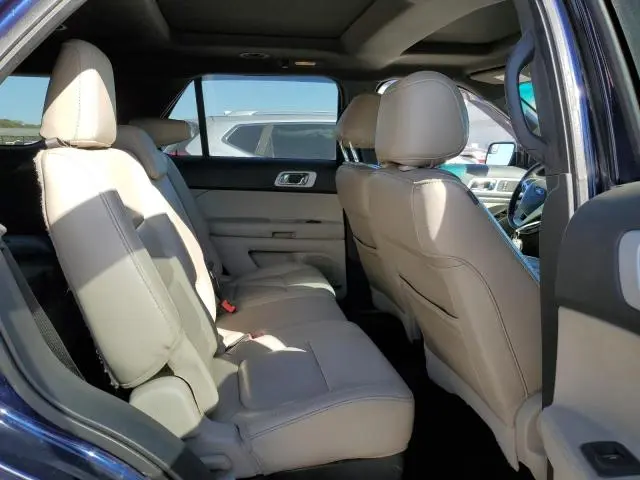 2011 FORD EXPLORER XLT  