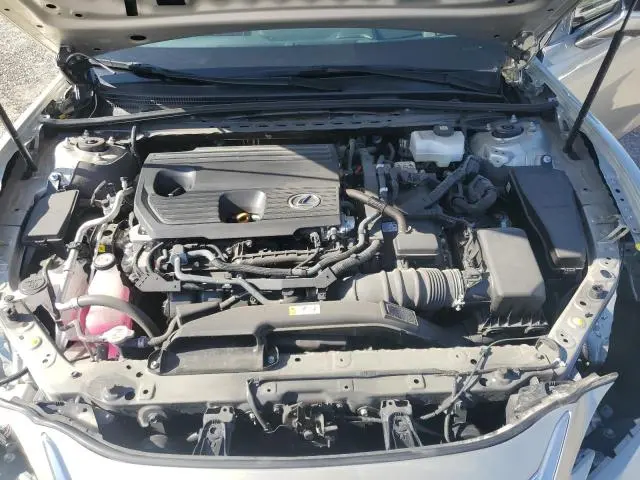 2024 LEXUS ES 300H BASE  