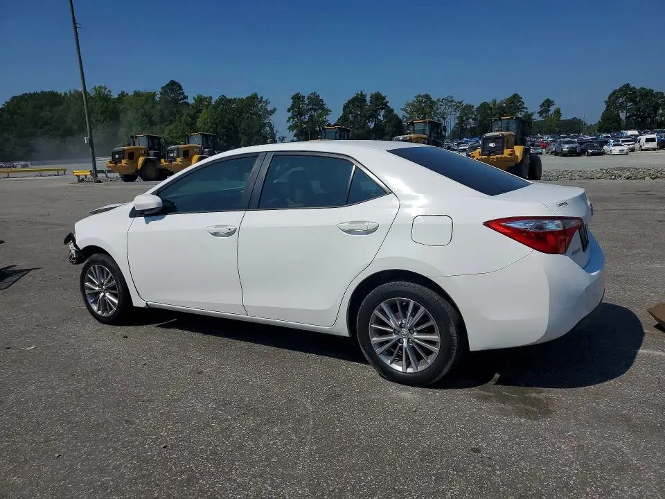 2015 TOYOTA COROLLA LE PLUS  