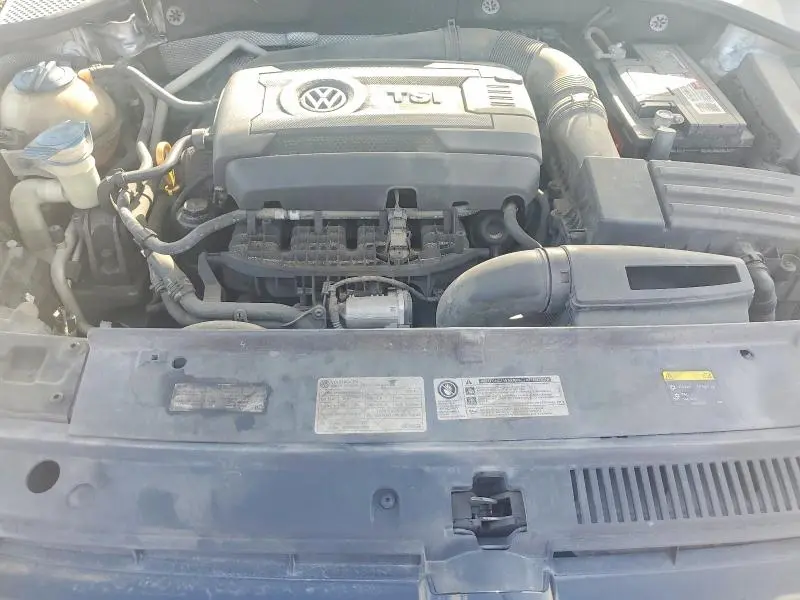 2015 VOLKSWAGEN PASSAT S  