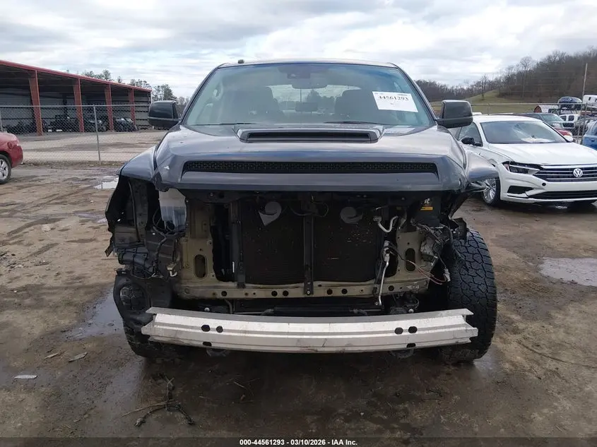 2019 TOYOTA TUNDRA SR5 5.7L V8
