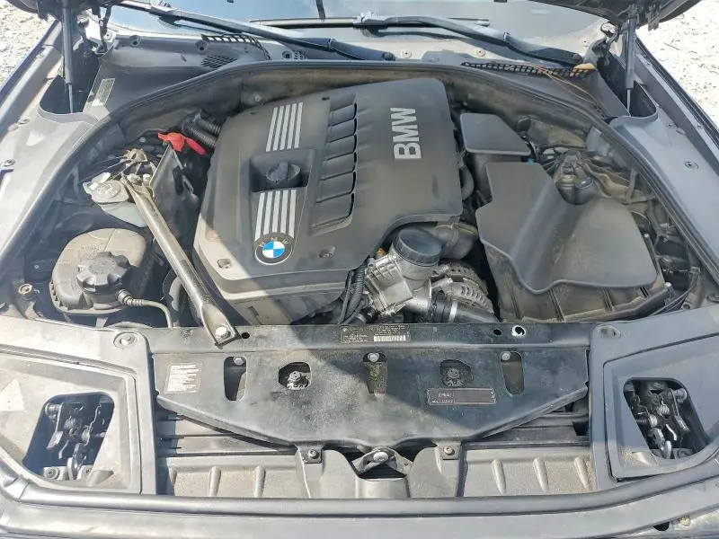 2011 BMW 528 I  