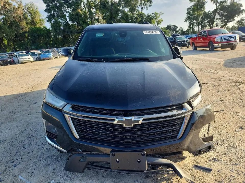 2023 CHEVROLET TRAVERSE LT  