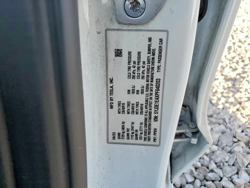 2023 TESLA MODEL 3   
