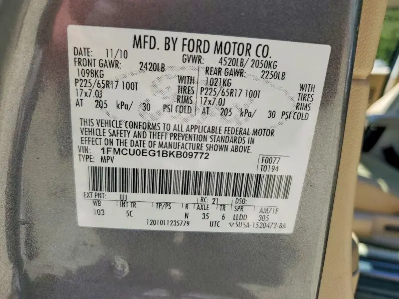 2011 FORD ESCAPE LIMITED  