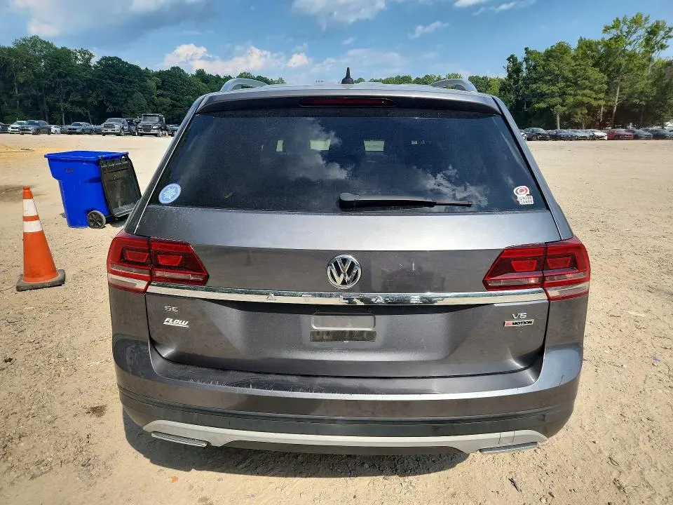 2018 VOLKSWAGEN ATLAS SE  